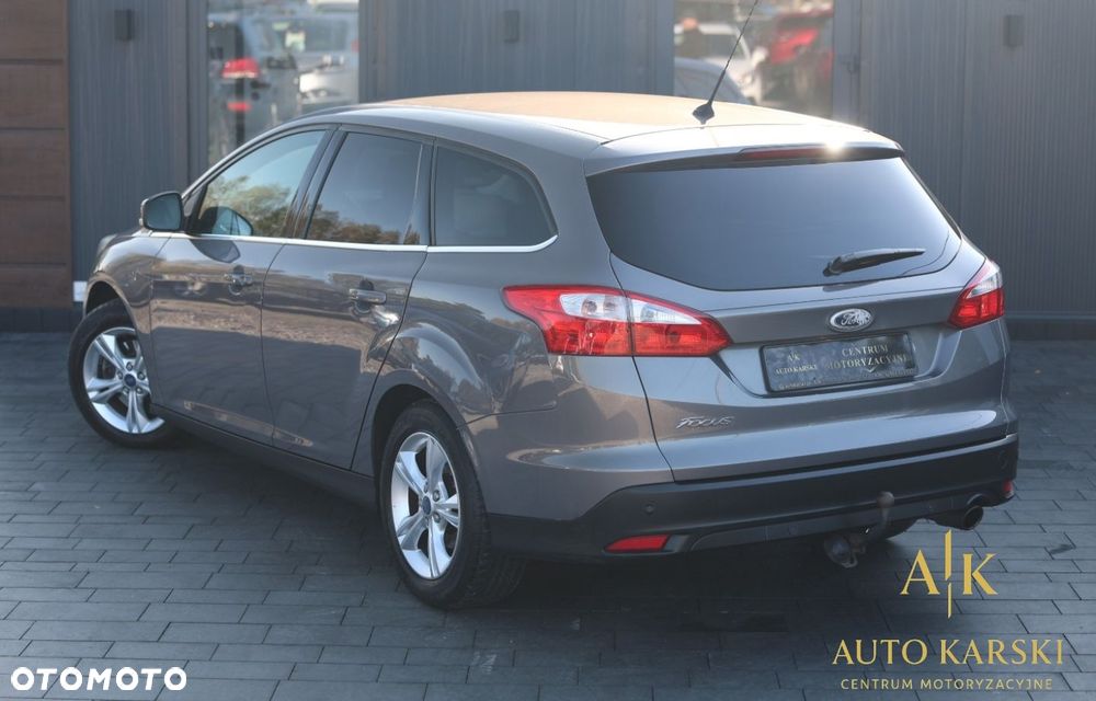 Ford Focus - 10