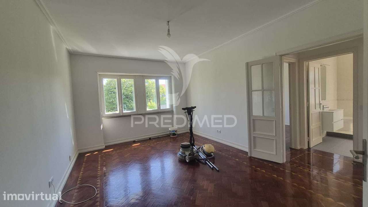 Arrendar apartamento T2 proximo ao aeroporto, Alvalade - Grande imagem: 3/10