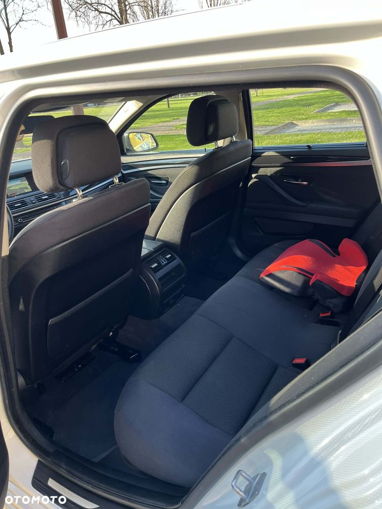 BMW Seria 5 ver-520d - 6