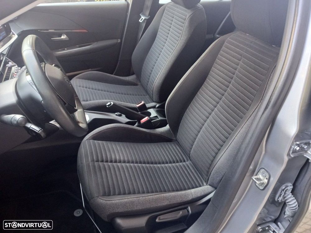 Peugeot 208 1.2 PureTech Active Pack - 32