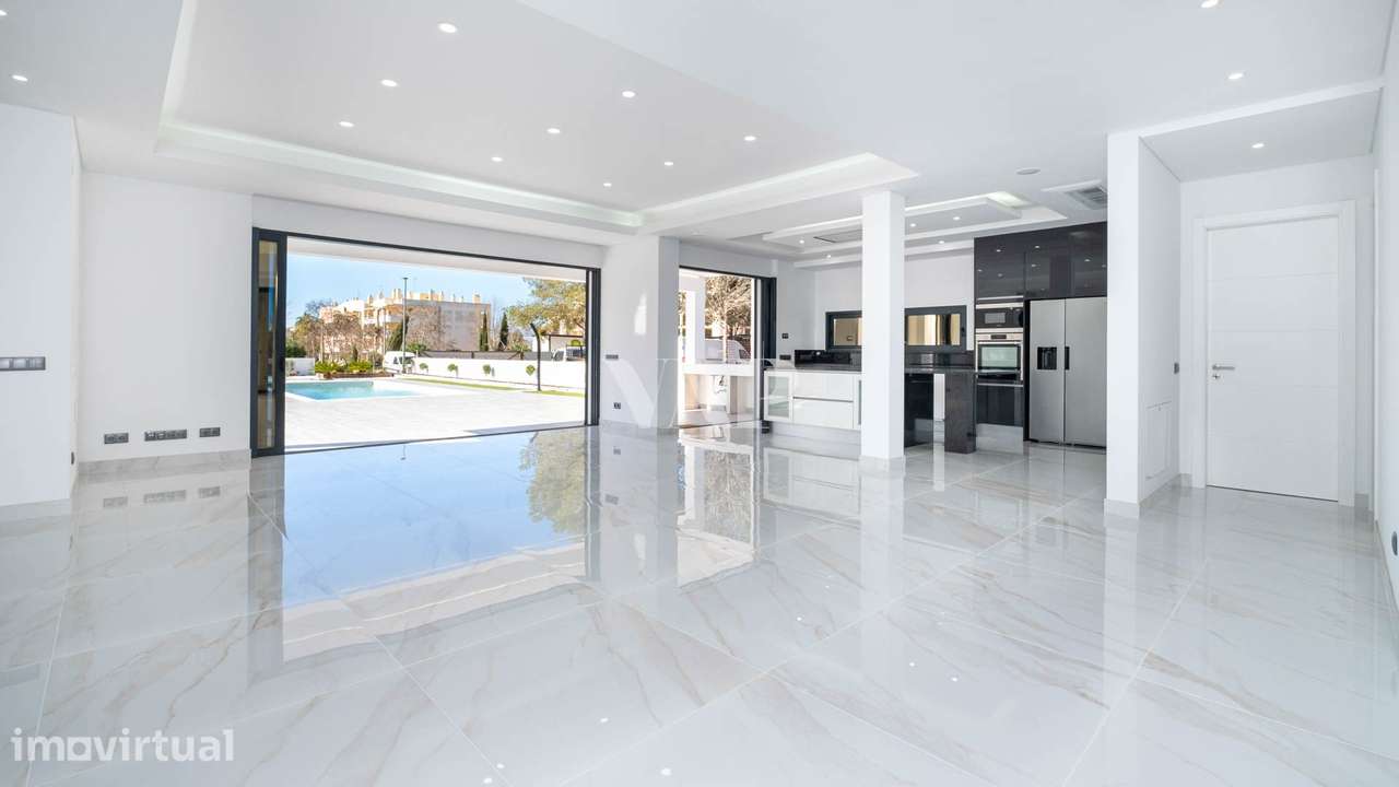 Moradia contemporânea 3 quartos com piscina privativa, Vilamoura - Grande imagem: 3/48