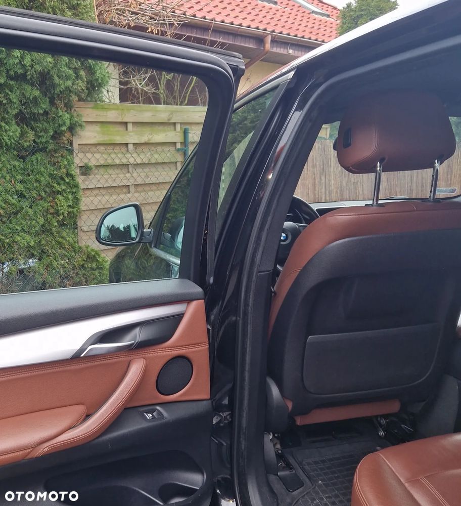 BMW X5 xDrive25d - 8