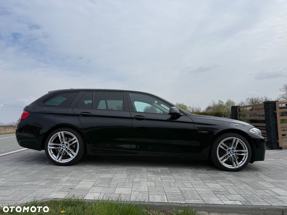 BMW Seria 5 525d Sport-Aut Luxury Line - 8