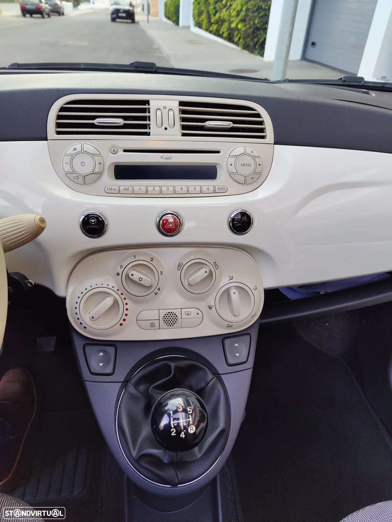 Fiat 500C 1.3 16V MJ Cult S&S - 11