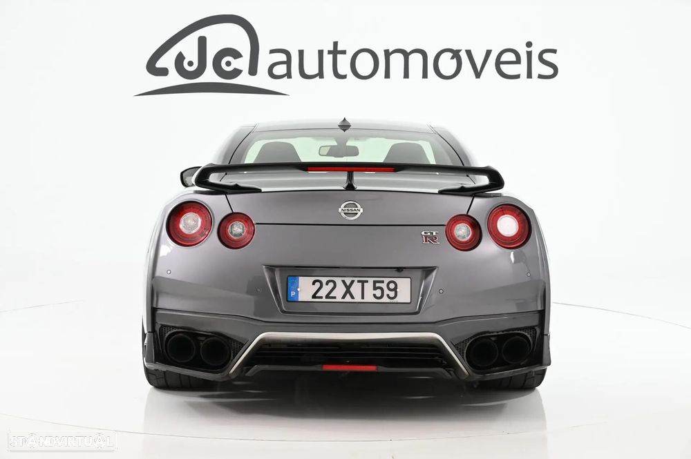 Nissan GT-R 3.8 V6 - 9