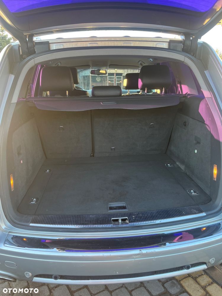 Volkswagen Touareg 3.0 V6 TDI DPF Automatik Individual - 18