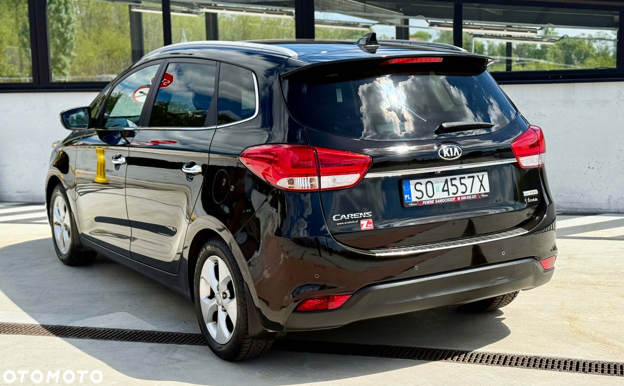 Kia Carens 1.6 GDI Business Line 7os EU6 - 10