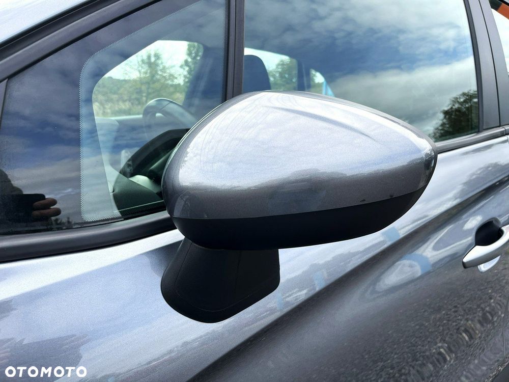 Opel Crossland X - 16