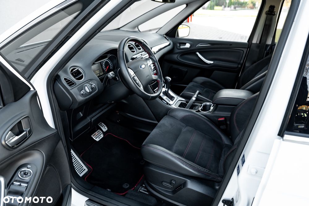 Ford S-Max 2.0 EcoBoost Titanium - 16