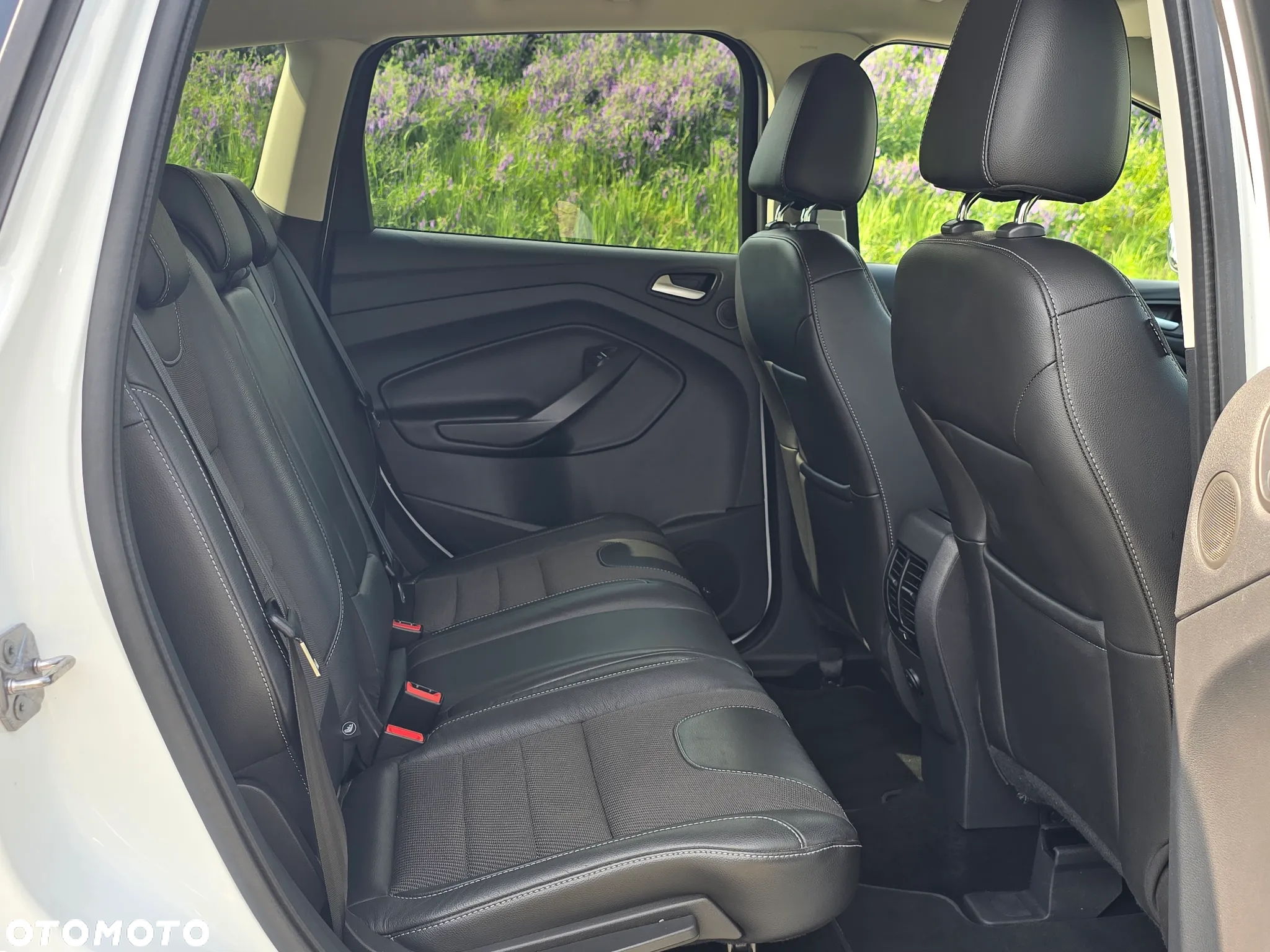 Ford Kuga 2.0 TDCi 4x4 Individual - 11