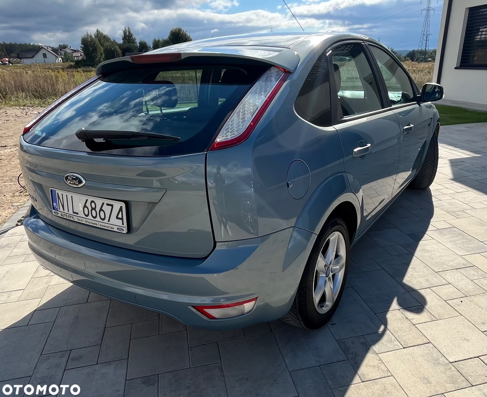 Ford Focus 1.6 16V Ambiente - 3