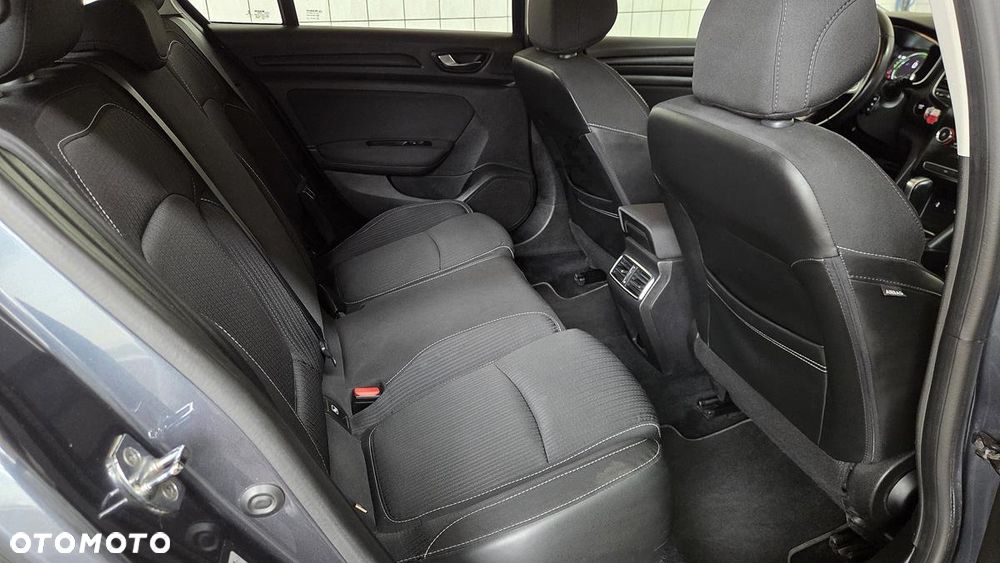Renault Megane 1.5 Blue dCi Techno EDC - 17