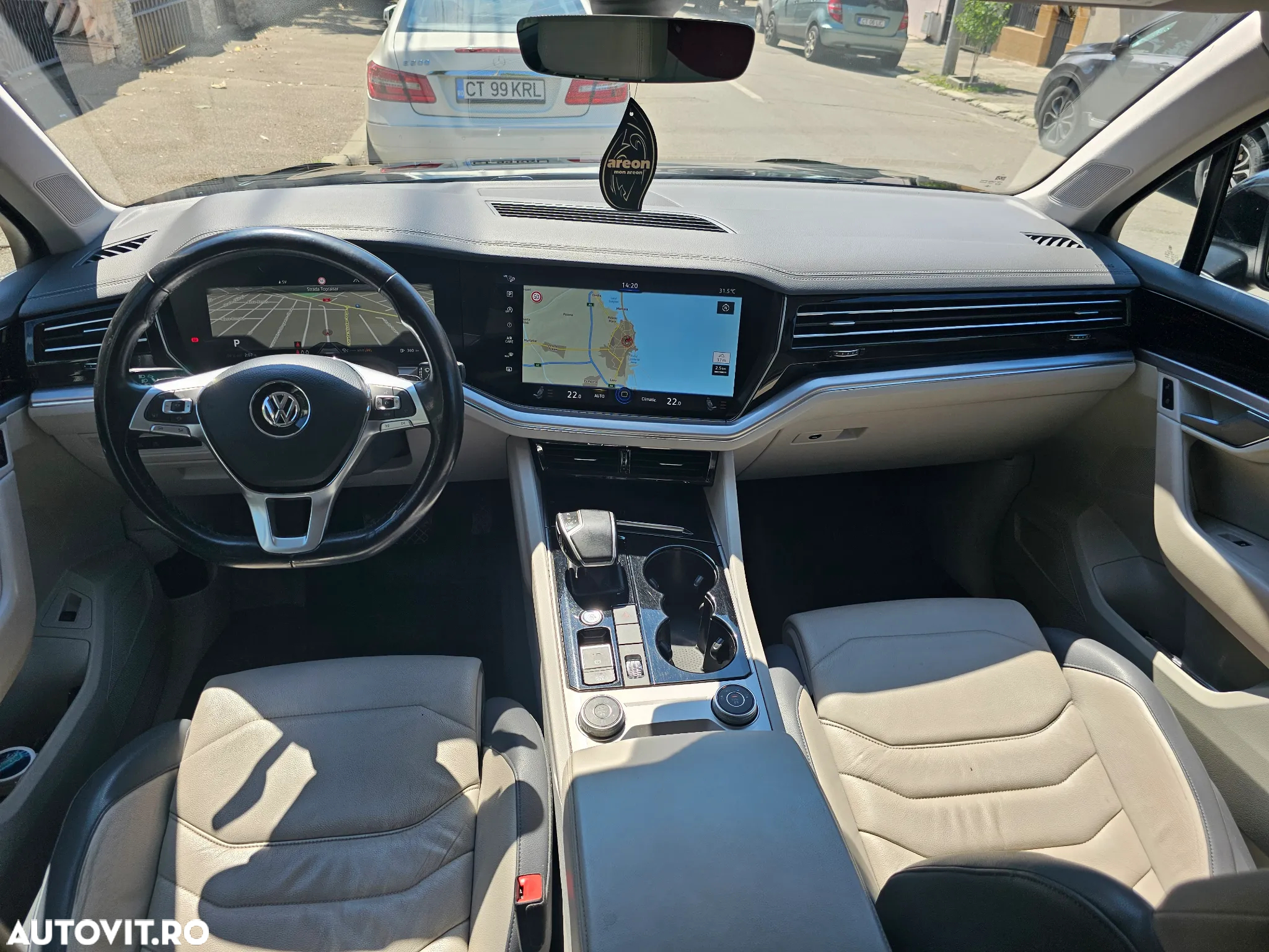 Volkswagen Touareg 3.0 V6 TDI 4Motion DPF Automatik Elegance - 4