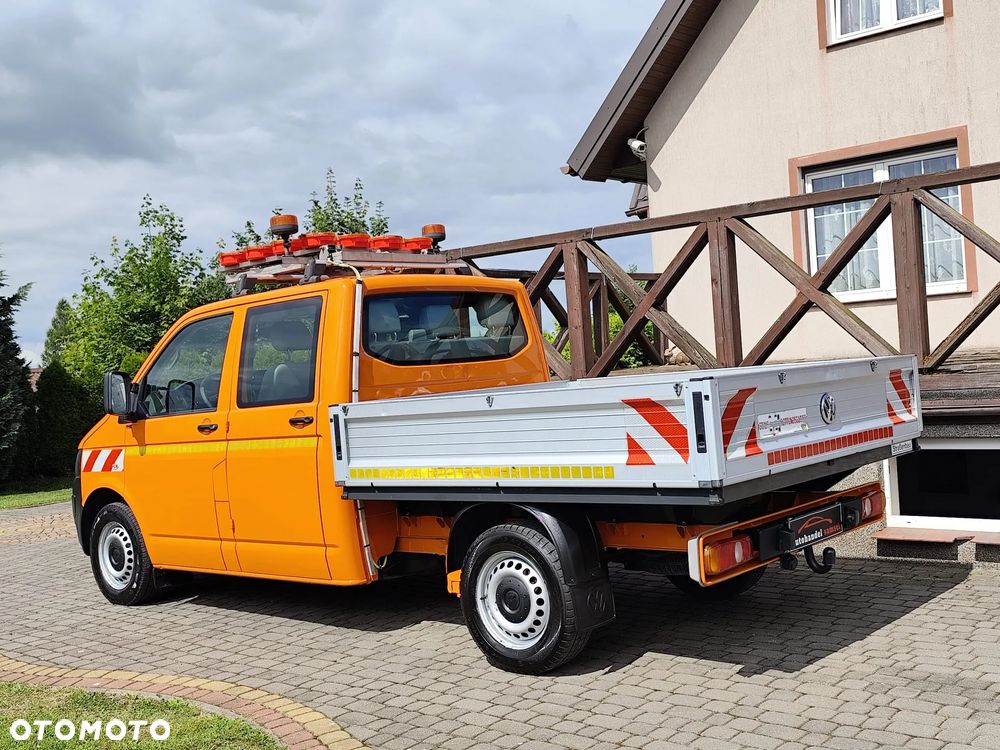 Volkswagen Transporter T5 2.0TDI Doka - 4