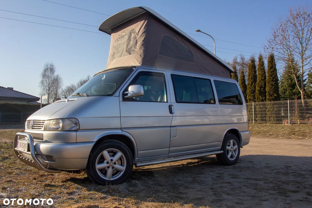 Volkswagen Multivan - 1