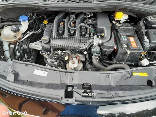 Peugeot 2008 1.2 Pure Tech Style - 5