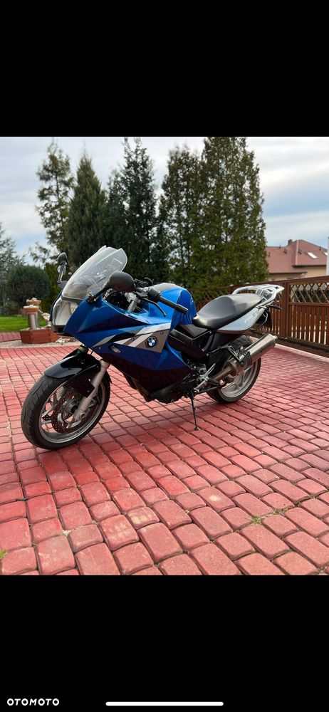 BMW F - 4