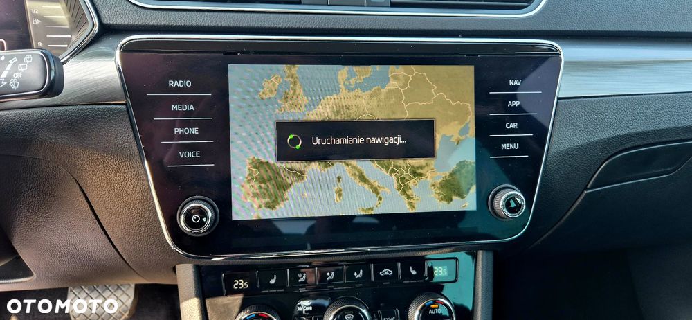 Skoda Superb 2.0 TSI Sportline DSG - 17