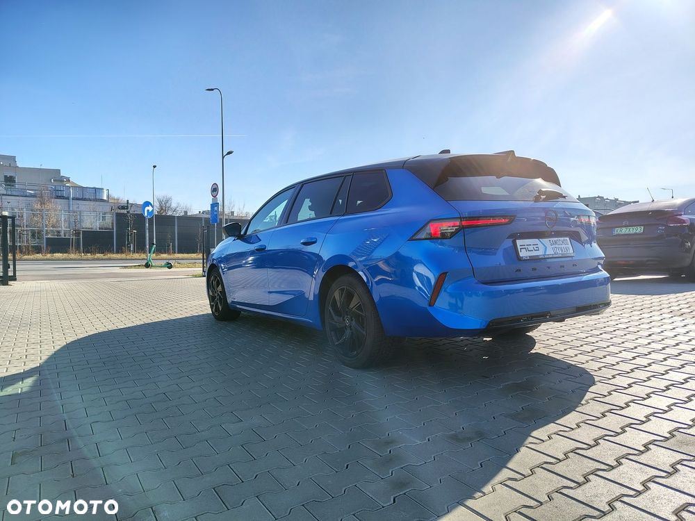 Opel Astra - 4