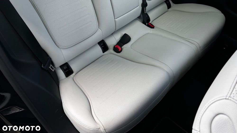 Mercedes-Benz GLC 220 d mHEV 4-Matic AMG Line - 31