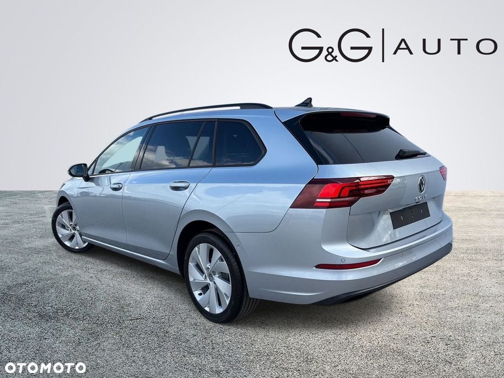 Volkswagen Golf Variant - 5