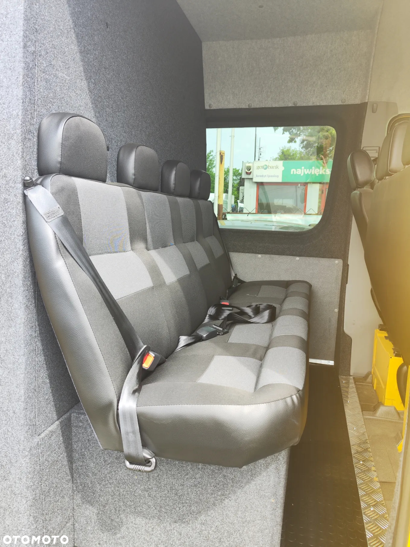 Volkswagen Crafter Wersja MAXI brygadówka 7osób - 12
