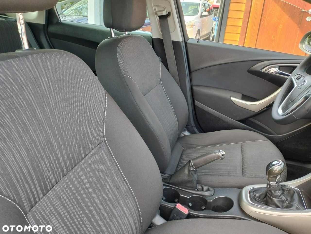 Opel Astra 1.6 Active - 20