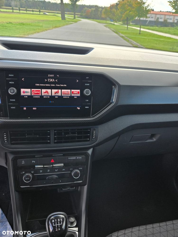 Volkswagen T-Cross - 11