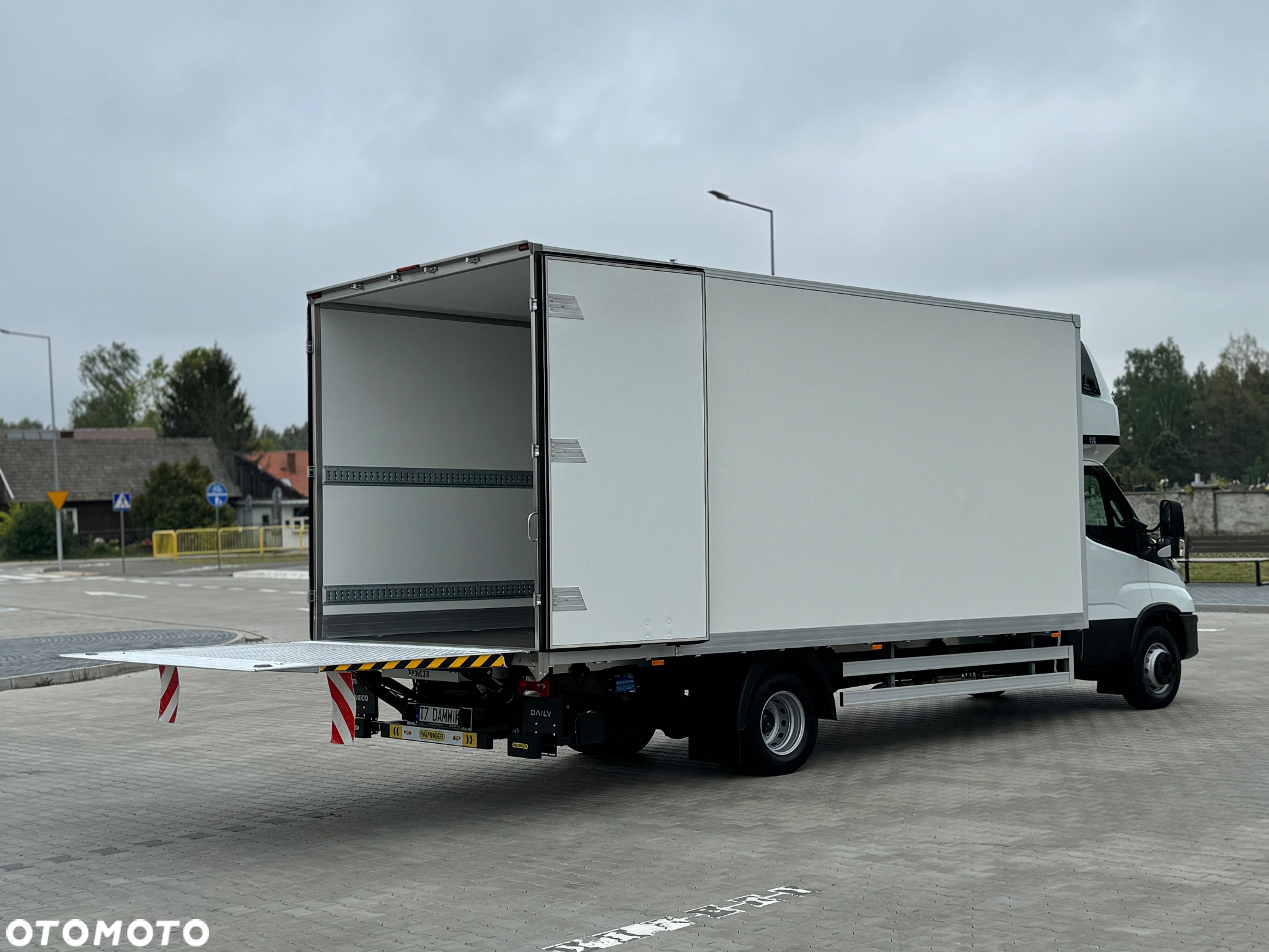 Iveco Daily 2022r‼️72C16‼️Winda Palfinger 1000Kg Udźwigu Izoterma/kontener 5.52m 3.0 Diesel DMC 7200 kg 70C16 Salon Polska Faktura VAT 23% - 12