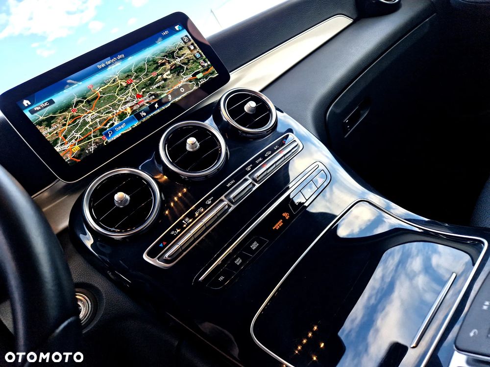 Mercedes-Benz GLC 220 d 4Matic 9G-TRONIC - 12