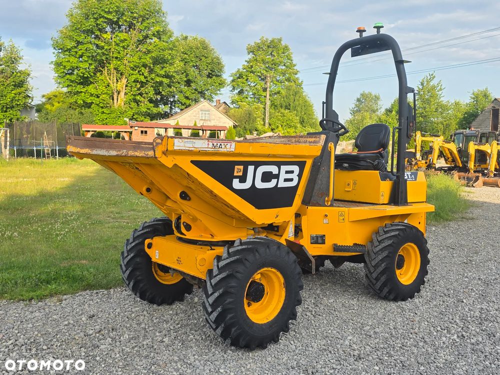 JCB Wozidło JCB 3T -2 automat sprowadzone serwisowane obrotowe 1 wł piękne Thwaites - 12