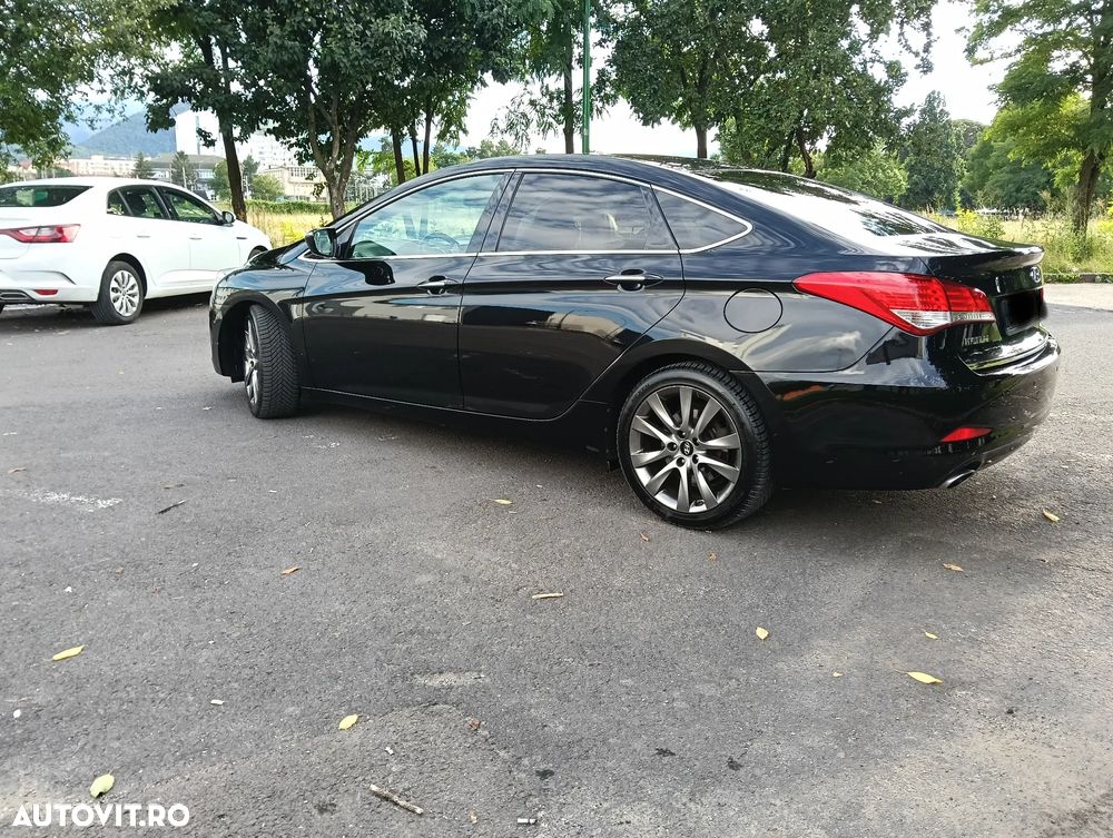 Hyundai i40 1.7 CRDI DPF Sedan TPMS Highway+ - 19