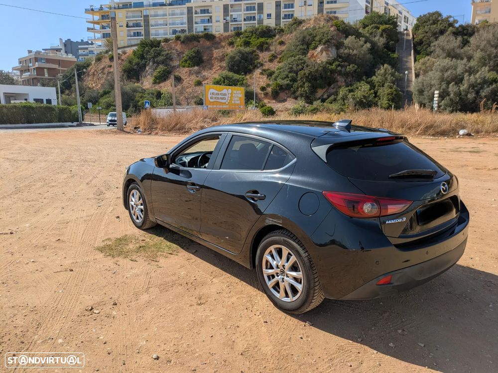 Mazda 3 1.5 Sky-G Evolve - 8