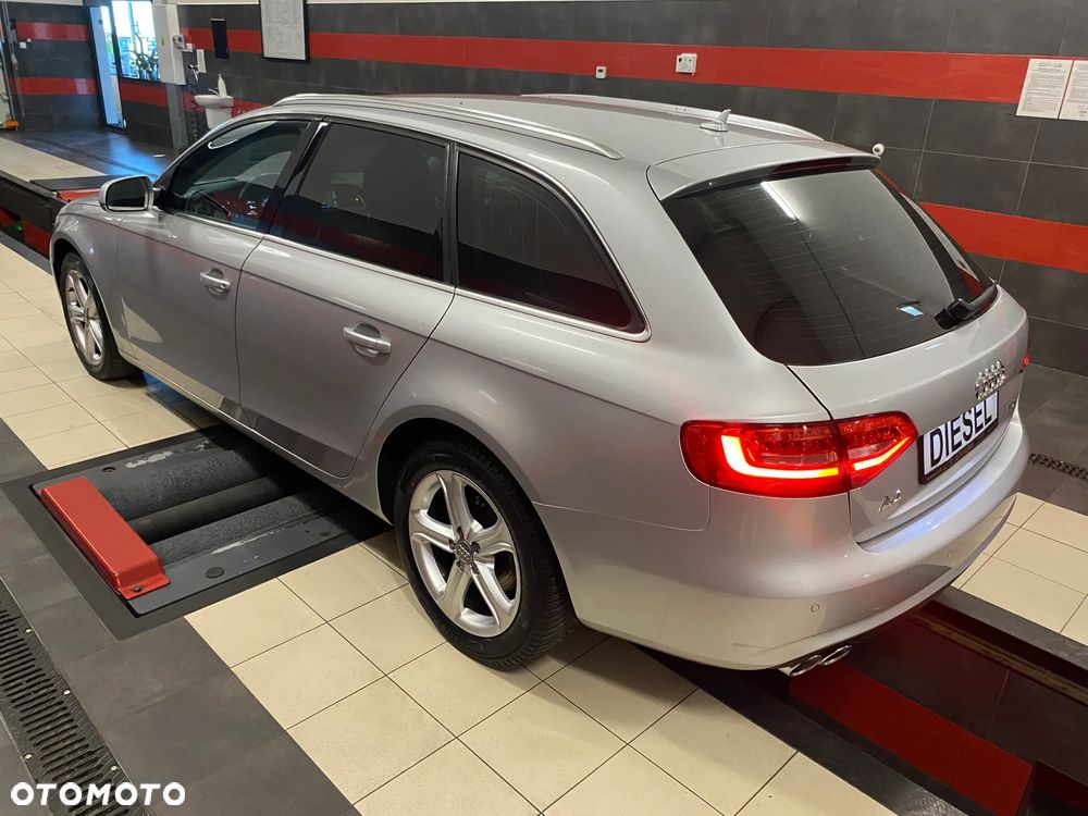 Audi A4 Avant 2.0 TDI - 12