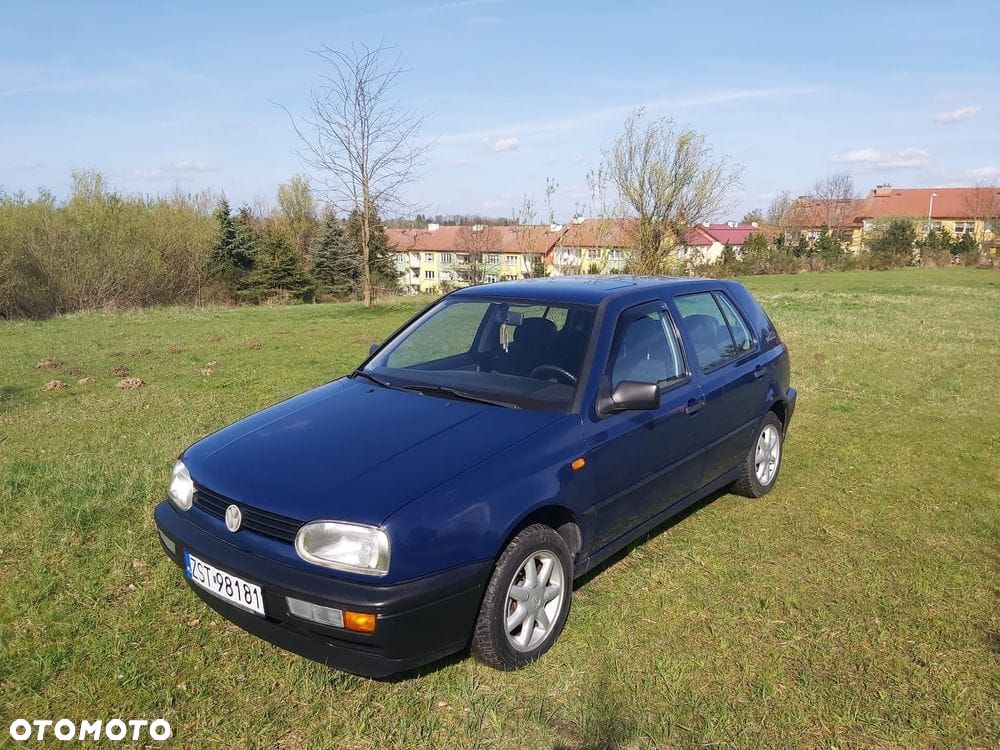 Volkswagen Golf 1.4 Spring - 2