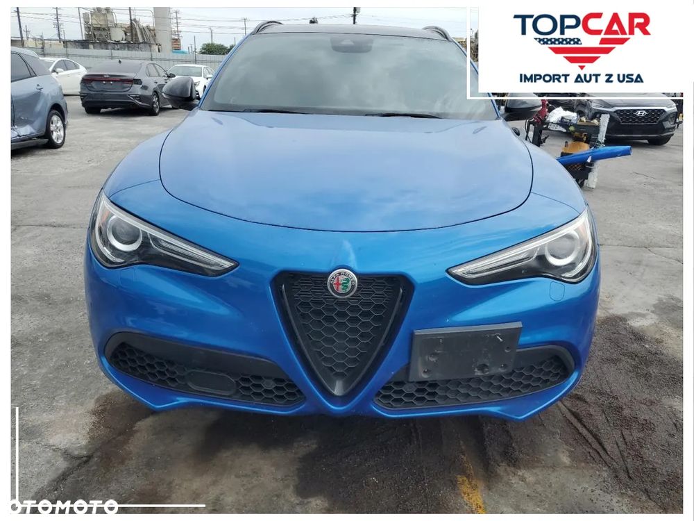 Alfa Romeo Stelvio 2.0 Turbo 16V AT8-Q4 Lusso Ti