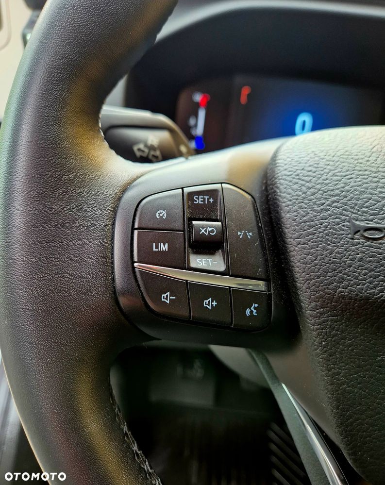 Ford Transit - 18