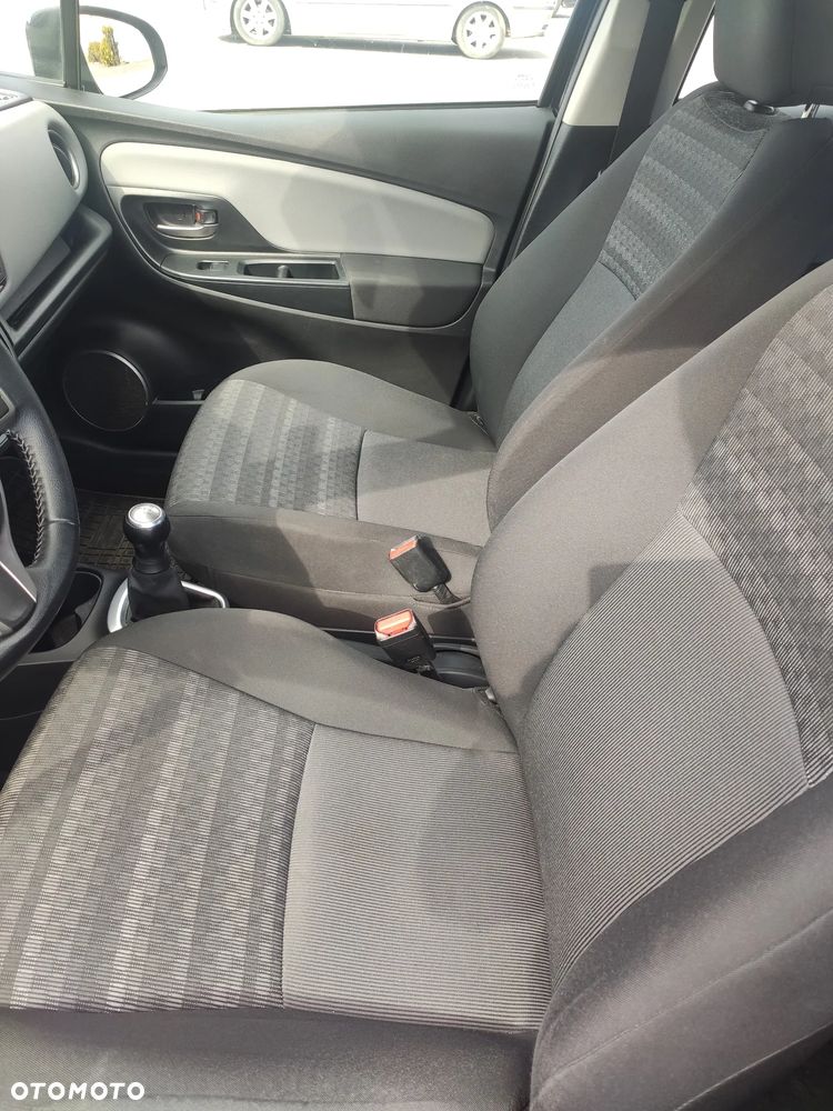 Toyota Yaris 1.0 Life - 5