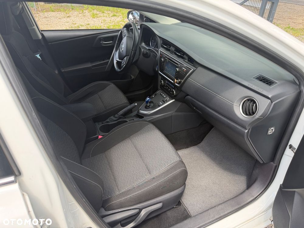 Toyota Auris Hybrid 135 Premium - 7
