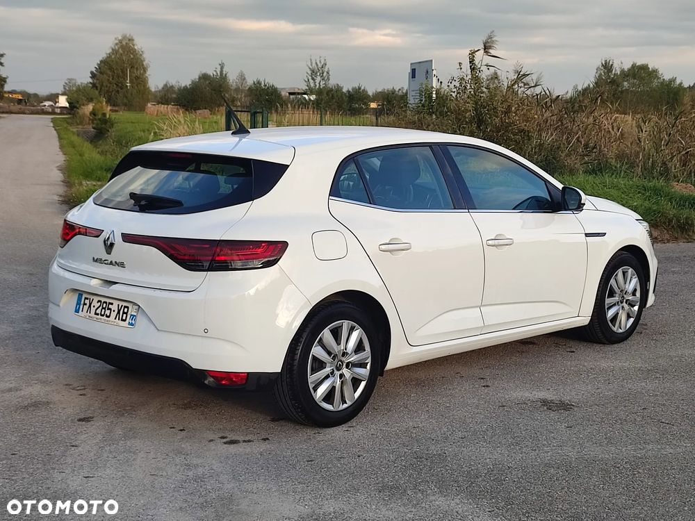 Renault Megane 1.5 Blue dCi Intens - 4