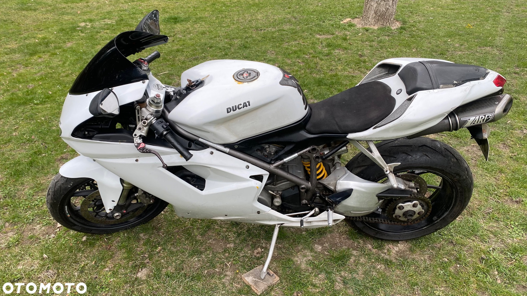 Ducati 848 - 15