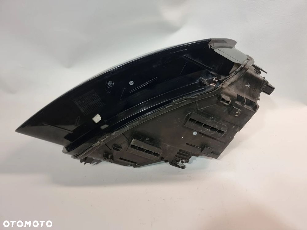 AUDI Q5 8R LAMPA LEWA PRZÓD XEON LED - 7