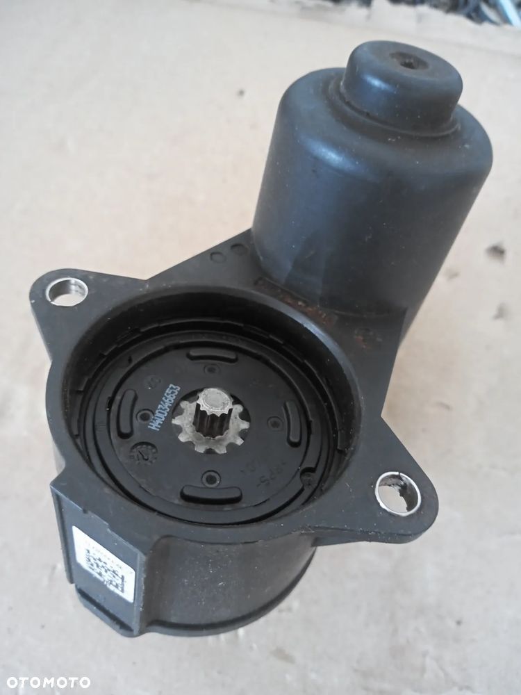 ZACISK HAMULCOWY PASSAT B5,B6,B7,CC,TIGUAN,SHARAN,ALHAMBRA,AUDI A6 C6,C5,C7,A4 B8,A8 D3 D4,Q3,Q5,A5,MAZDA CX5,VOLVO S60,V60,XC60,S80,XC70,V70,HYUNDAI i40,i30,KIA CEED II III.OPTIMA SPORTAGE ,LANCIA THESIS,FORD MONDEO MK4,MK5,GALAXY,S-MAX,EDGE,VIVARO TRAFIC LAGUNA SCENIC III MEGANE III ESPACE V CAPTUR IVECO, CRUZE - 14