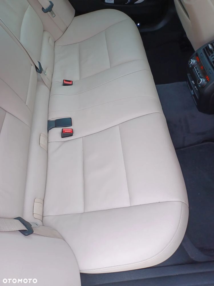 BMW Seria 5 535d Touring - 16