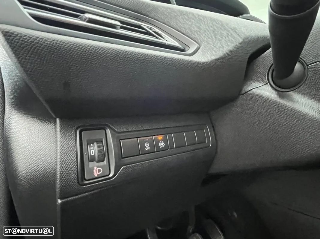 Peugeot 308 1.2 PureTech Active - 17