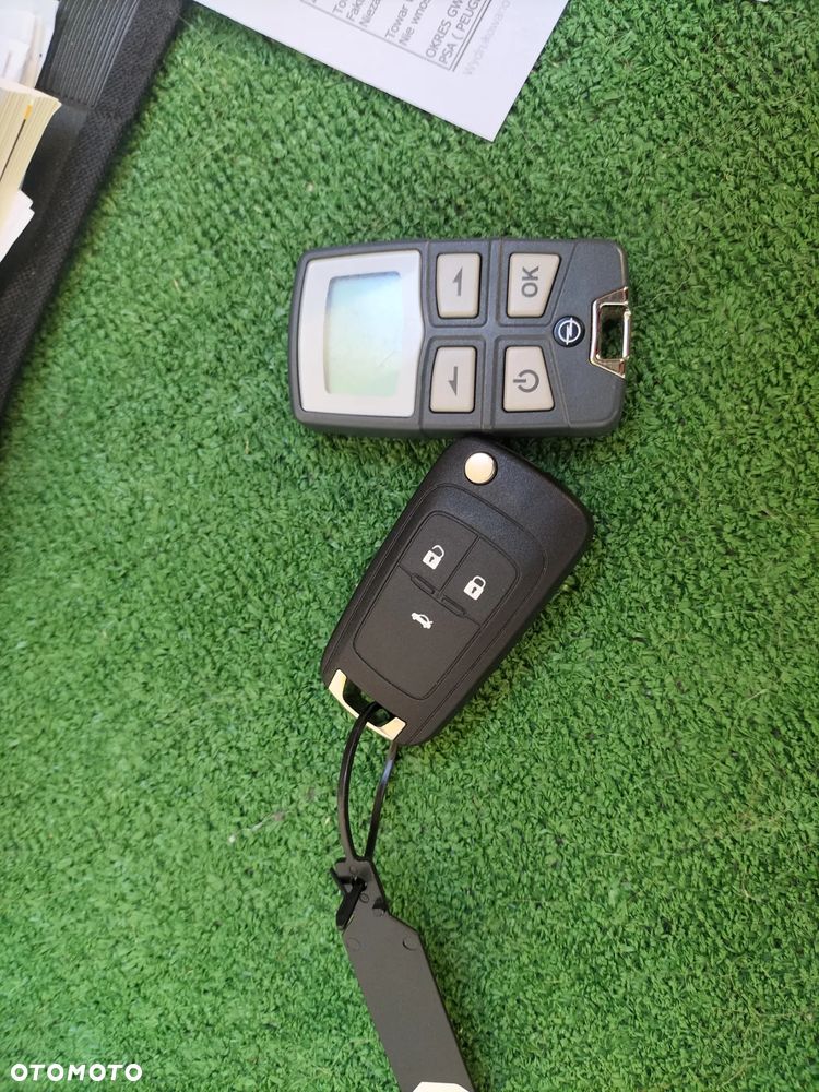 Opel Insignia CT 2.0 T 4x4 EU6 - 24