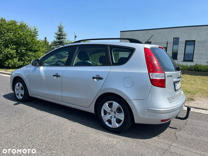Hyundai i30 1.4 Comfort - 11