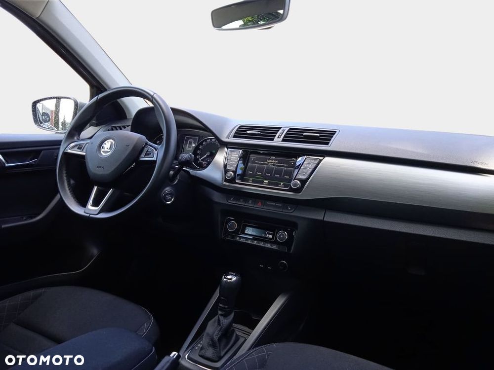 Skoda Fabia 1.2 TSI Style DSG - 32