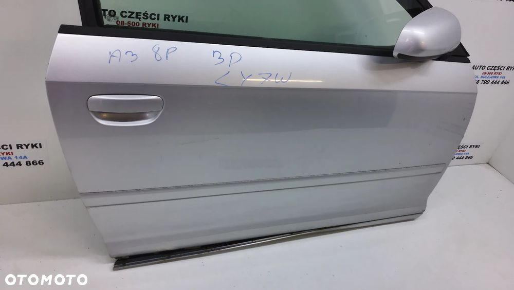 Audi A3 8P 3D Drzwi Prawy Przód LY7W Lusterko - 2
