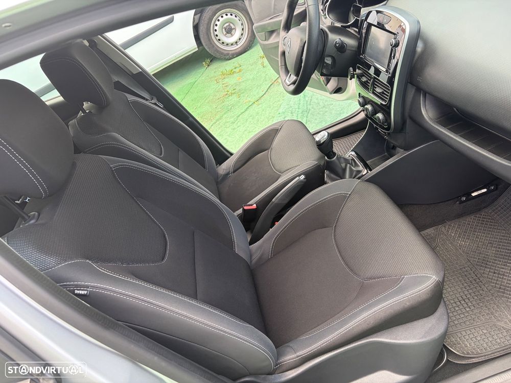Renault Clio dCi 75 Expression - 22